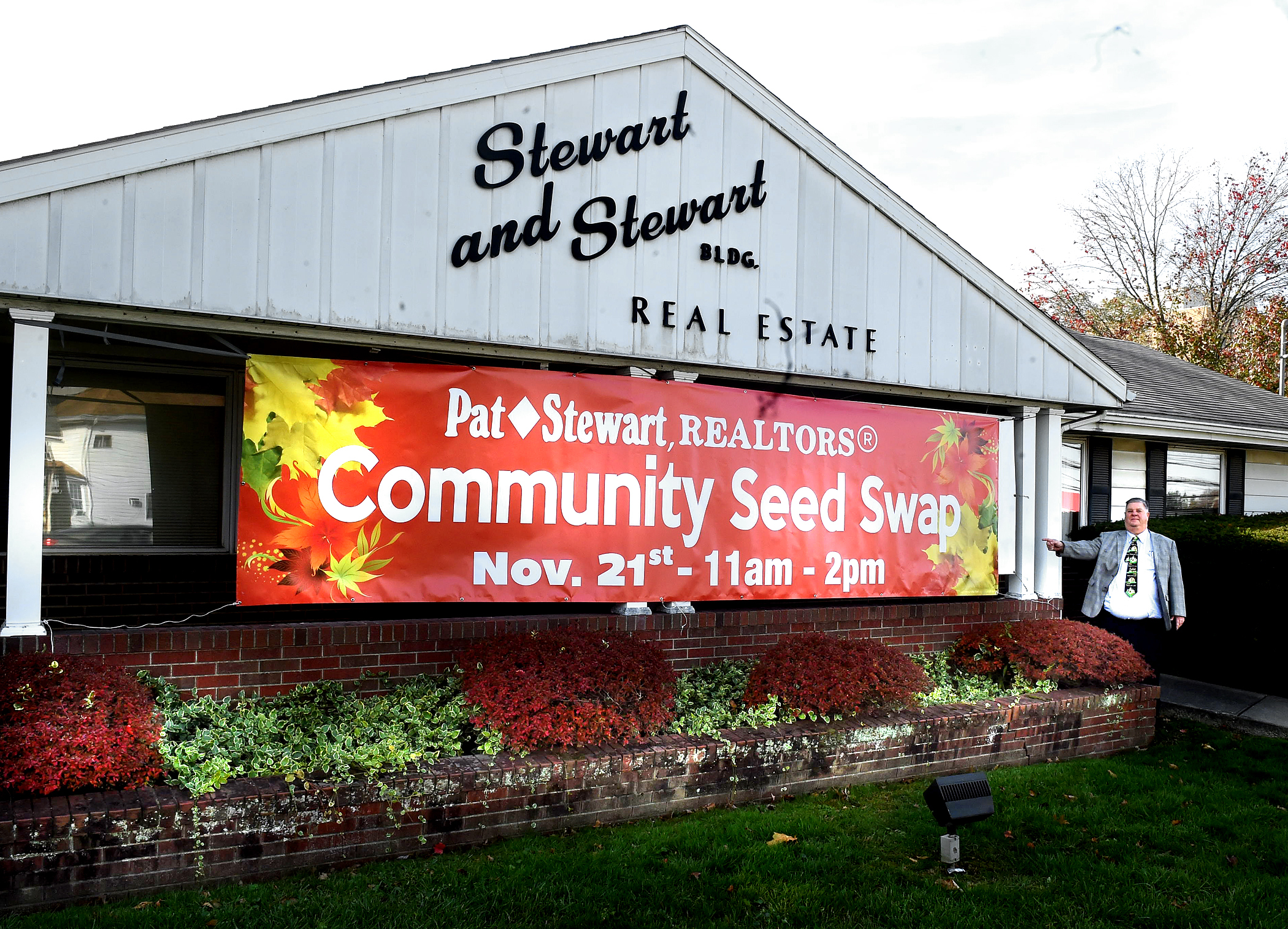 Drive-thru seed swap to get gardeners ready